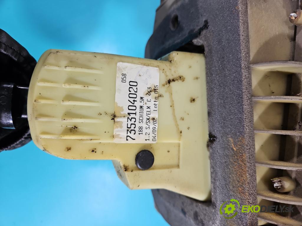 Fiat Punto II 1999-2010 1.2 8V 60 HP manual 44 kW 1242 cm3 5- Páka: Změny: stupeň,rýchlosť 7353104020 (Rýchlostná páka (kulisa))