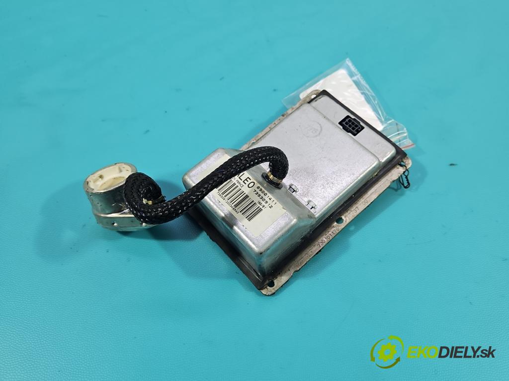 Peugeot 607 2.2 16V 158 HP automatic 116 kW 2230 cm3 4- střídač: xenon 89001411 (Riadiaca jednotka xenónu)