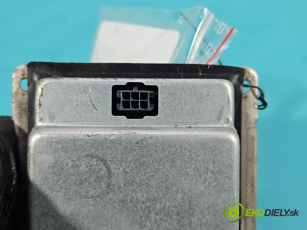 Peugeot 607 2.2 16V 158 HP automatic 116 kW 2230 cm3 4- střídač: xenon 89001411 (Riadiaca jednotka xenónu)