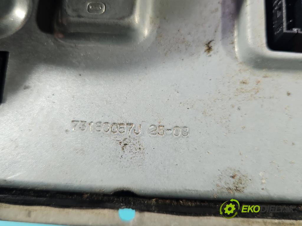 Peugeot 607 2.2 16V 158 HP automatic 116 kW 2230 cm3 4- střídač: xenon 89035114 (Riadiaca jednotka xenónu)