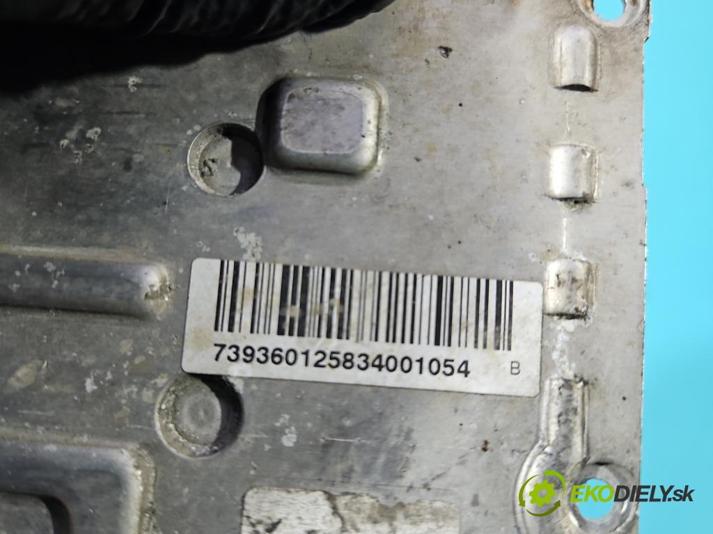 Peugeot 607 2.2 16V 158 HP automatic 116 kW 2230 cm3 4- střídač: xenon 89035114 (Riadiaca jednotka xenónu)