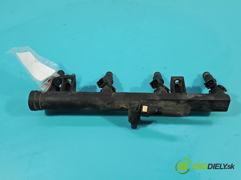 Peugeot 607 2.2 16V 158 HP automatic 116 kW 2230 cm3 4- vstrek 01F004A (Vstrekovač paliva)