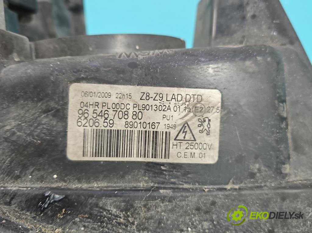 Peugeot 607 2.2 16V 158 HP automatic 116 kW 2230 cm3 4- Reflektor: pravý 9654670880 (Svetlo predné pravé)