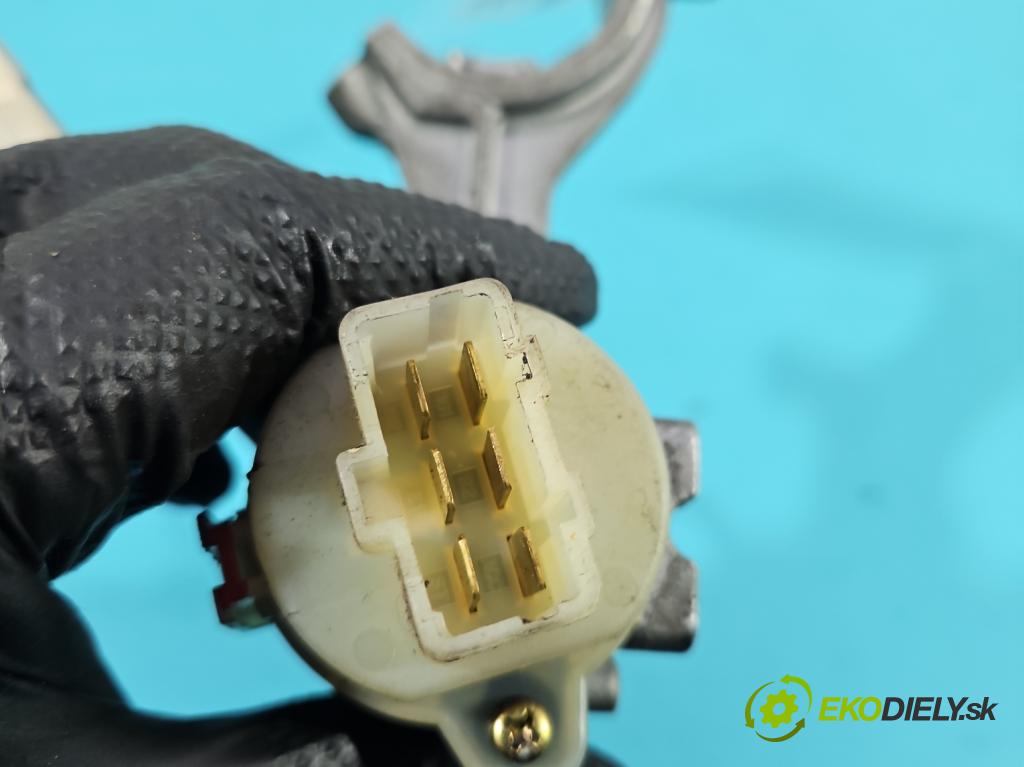 Hyundai Matrix 1.5 crdi 82 HP manual 60,3 kW 1493 cm3 5- Spínačka  (Spínacia skrinka)