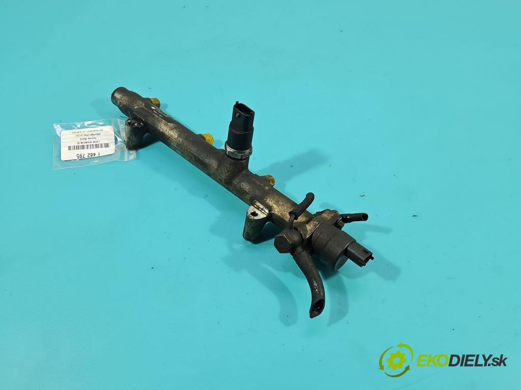 Hyundai Matrix 1.5 crdi 82 HP manual 60,3 kW 1493 cm3 5- lišta vstrekovacia 31400-27500 (Vstrekovacia lišta)