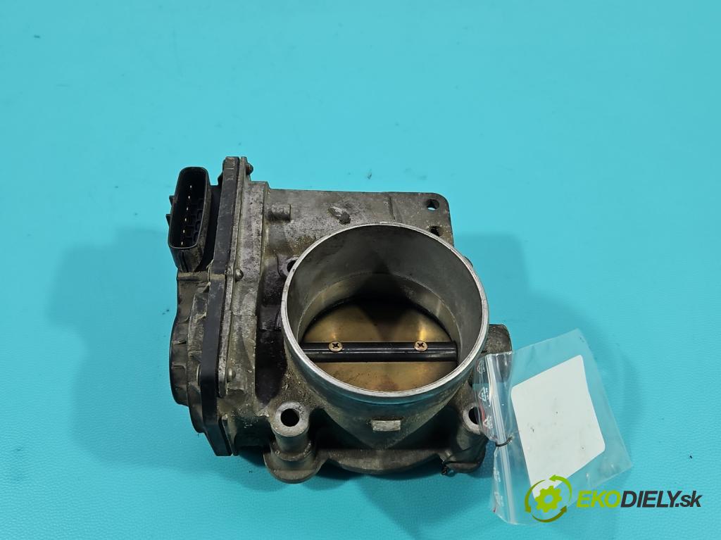 Volvo V50 2.4 140 HP automatic 103 kW 2435 cm3 5- klapka 8677694 (Škrtiaca klapka)