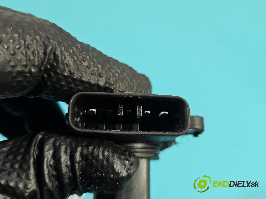 Volvo V50 2.4 140 HP automatic 103 kW 2435 cm3 5- průtokoměr: 8658471 (Váha vzduchu)