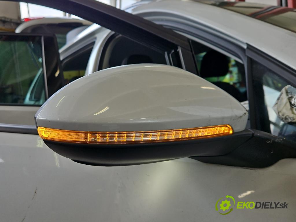 Vw Golf VII 2012-2020 1.4 TSI 150 hp automatic 110 kW 1395 cm3 5- zpětné zrcátko pravé  (Klika dveří ostatní)