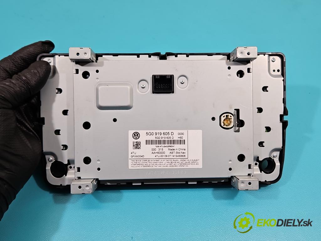 Vw Golf VII 2012-2020 1.4 TSI 150 HP automatic 110 kW 1395 cm3 5- Radio originál 5G0919605D