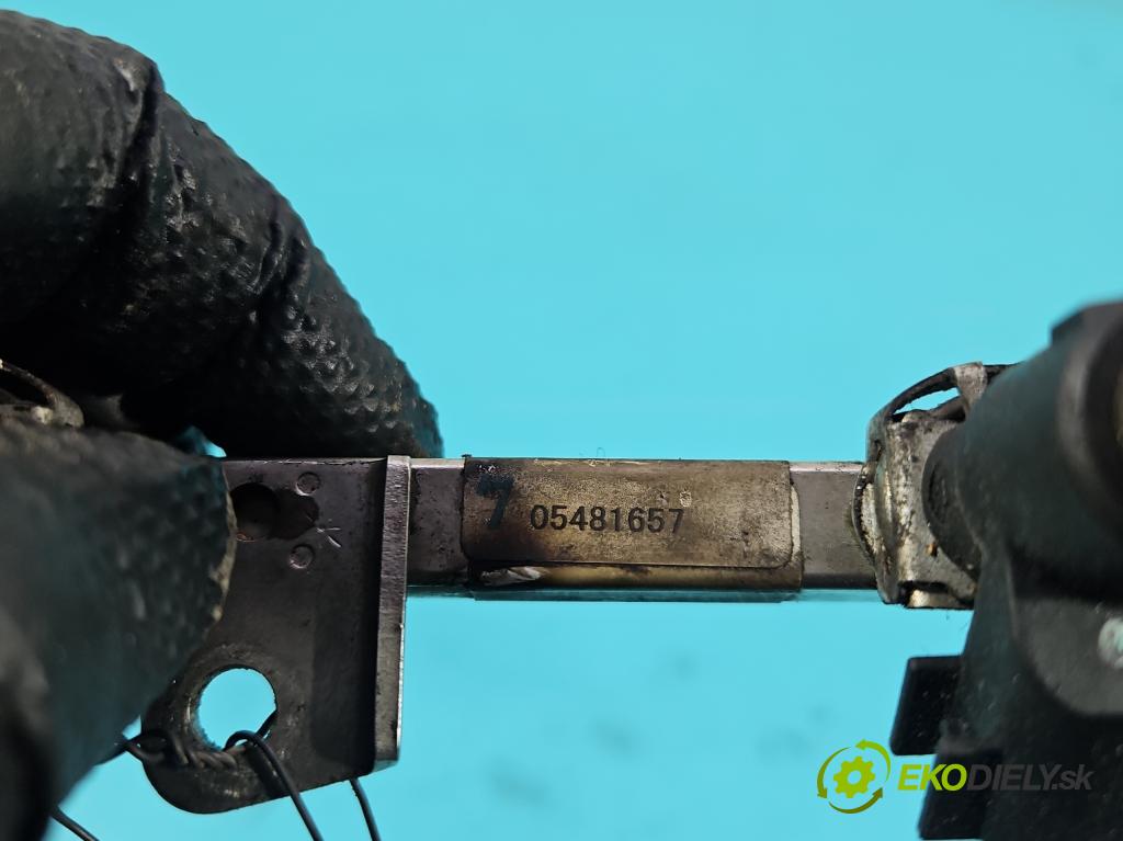 Opel Astra III 2004-2014 1.6 16V 105 HP manual 77 kW 1598 cm3 5- vstrek 25380933 (Vstrekovač paliva)