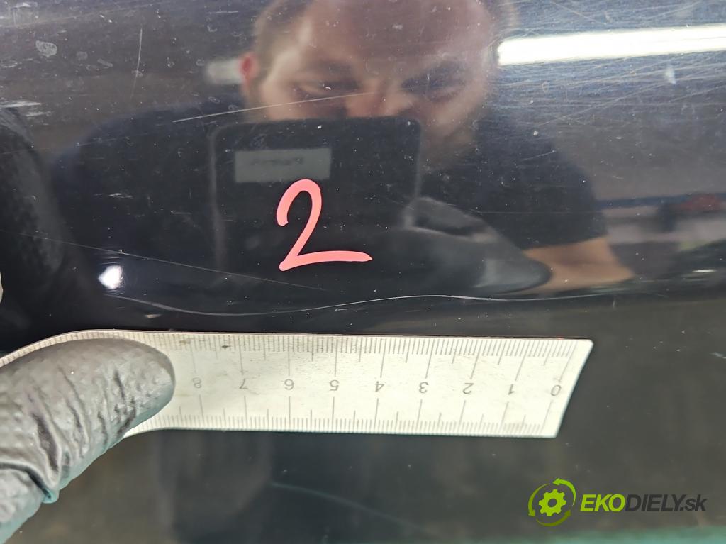 Alfa romeo 159 2.4 jtd 200 hp manual 147 kW 2387 cm3 5- dveře zadní levé  (Klika dveří ostatní)