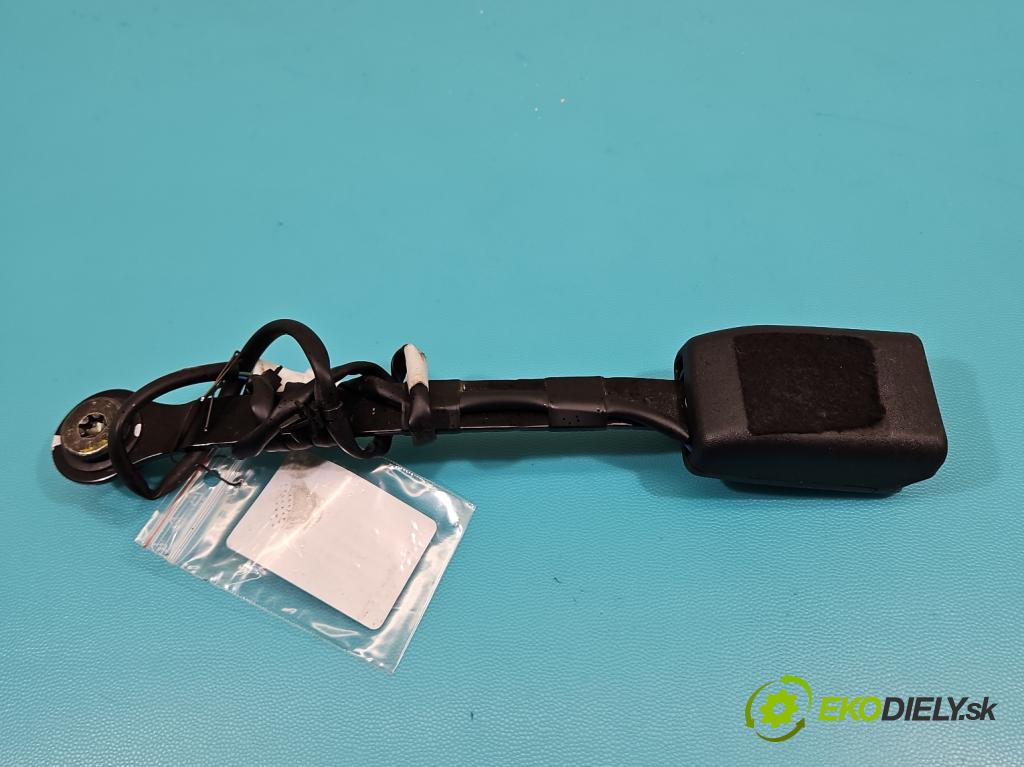 Nissan Qashqai II J11 2013-2021 1.2 T 116 HP manual 85 kW 1197 cm3 5- pas bezpečnosť: predné ľavý