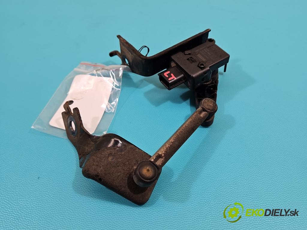 Nissan Qashqai II J11 2013-2021 1.2 T 116 HP manual 85 kW 1197 cm3 5- snímač nastavenia xenon 53812-4BA0A (Snímač)