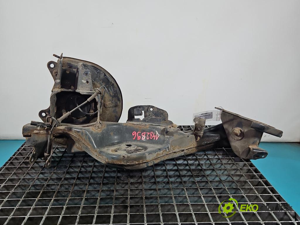 Nissan Qashqai II J11 2013-2021 1.2 T 116 HP manual 85 kW 1197 cm3 5- Rozbočovač: kolesa zadné ľavé