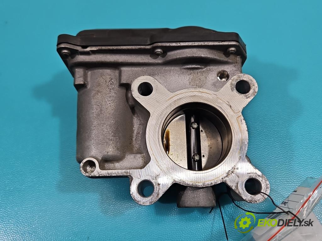 Dacia Sandero II 2012-2020 0.9 Tce 90 HP manual 66 kW 898 cm3 5- klapka 161206038R (Škrtiaca klapka)