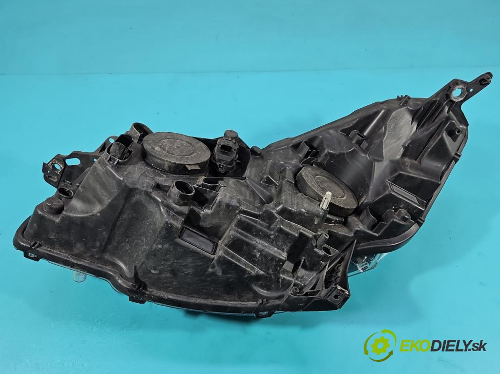 Peugeot 508 I 2010-2018 2.0 hdi 150 HP manual 110 kW 1997 cm3 4- Reflektor: pravý 9807241180 (Svetlo predné pravé)