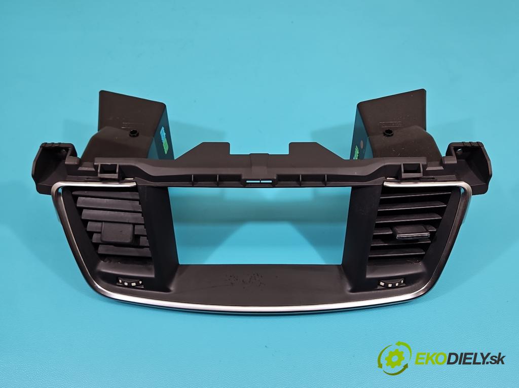 Peugeot 508 I 2010-2018 2.0 hdi 150 HP manual 110 kW 1997 cm3 4- Mřížka: kúrenia stredová 9686445277 (Mriežka kúrenia (fukár))