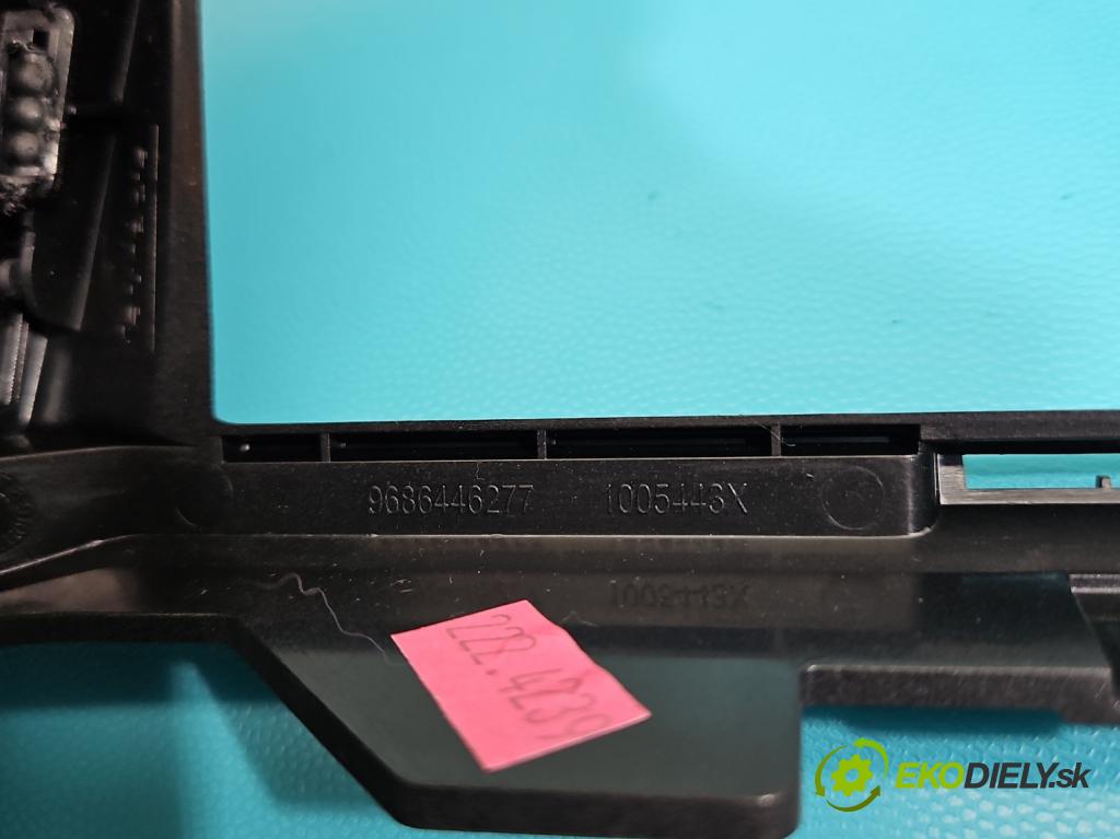 Peugeot 508 I 2010-2018 2.0 hdi 150 HP manual 110 kW 1997 cm3 4- Mřížka: kúrenia stredová 9686445277 (Mriežka kúrenia (fukár))