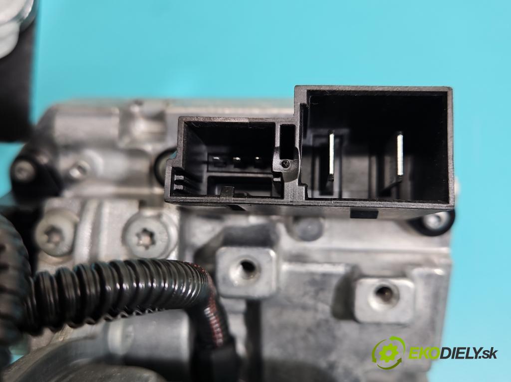 Skoda Fabia III 2014- 2021 1.4 tdi 105 HP manual 77 kW 1422 cm3 5- čerpadlo posilovač 6C1909144AG (Servočerpadlo)