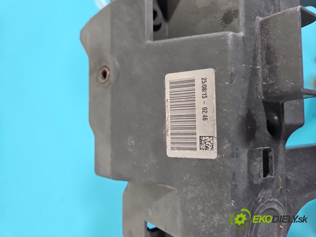 Peugeot 508 I 2010-2018 2.0 hdi 150 HP manual 110 kW 1997 cm3 4- pas predný 9685794180 (Výstuha predná)