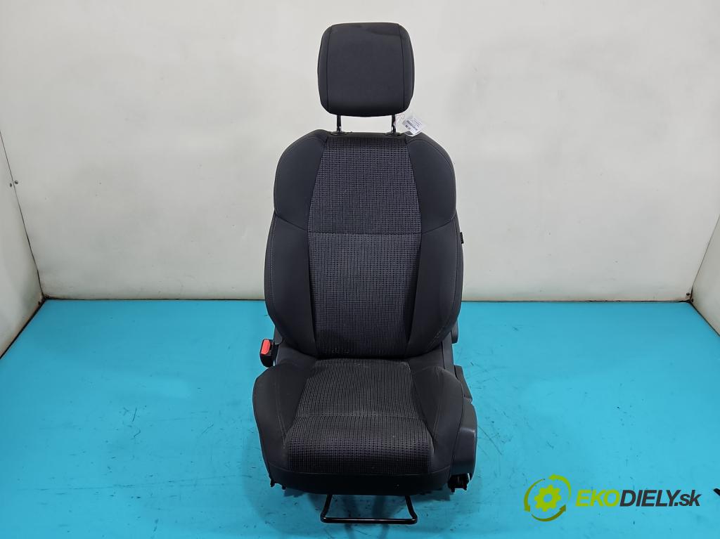 Peugeot 508 I 2010-2018 2.0 hdi 150 HP manual 110 kW 1997 cm3 4- Sedačka ľavý  (Sedadlo)