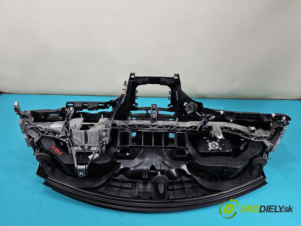 Peugeot 508 I 2010-2018 2.0 hdi 150 hp manual 110 kW 1997 cm3 4- kokpit,přistrojova deska