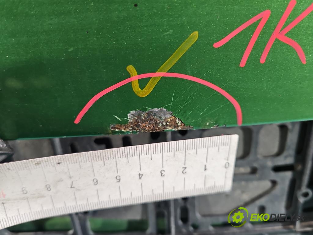 Skoda Fabia III 2014- 2021 1.4 tdi 105 hp manual 77 kW 1422 cm3 5- zadní kufrové dveře  (Zadní kapota (kufr))