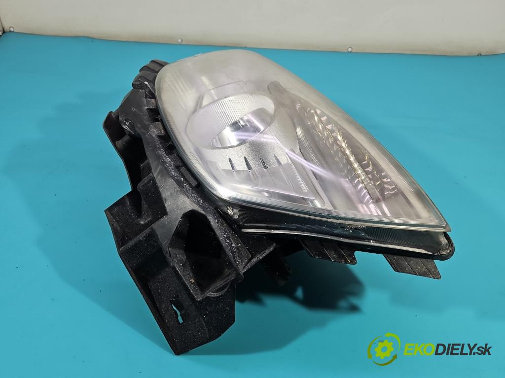 Renault Scenic II 2003-2009 1.5 dci 106 HP manual 78 kW 1461 cm3 5- Reflektor: ľavý  (Kľučka dverí ostatné)