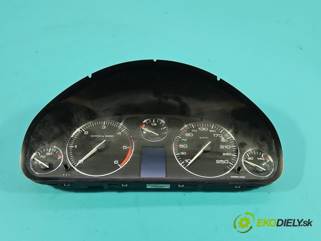 Peugeot 407 2.0 hdi 136 HP manual 100 kW 1997 cm3 5- prístrojovka/ budíky 9658138280 (Prístrojová doska)
