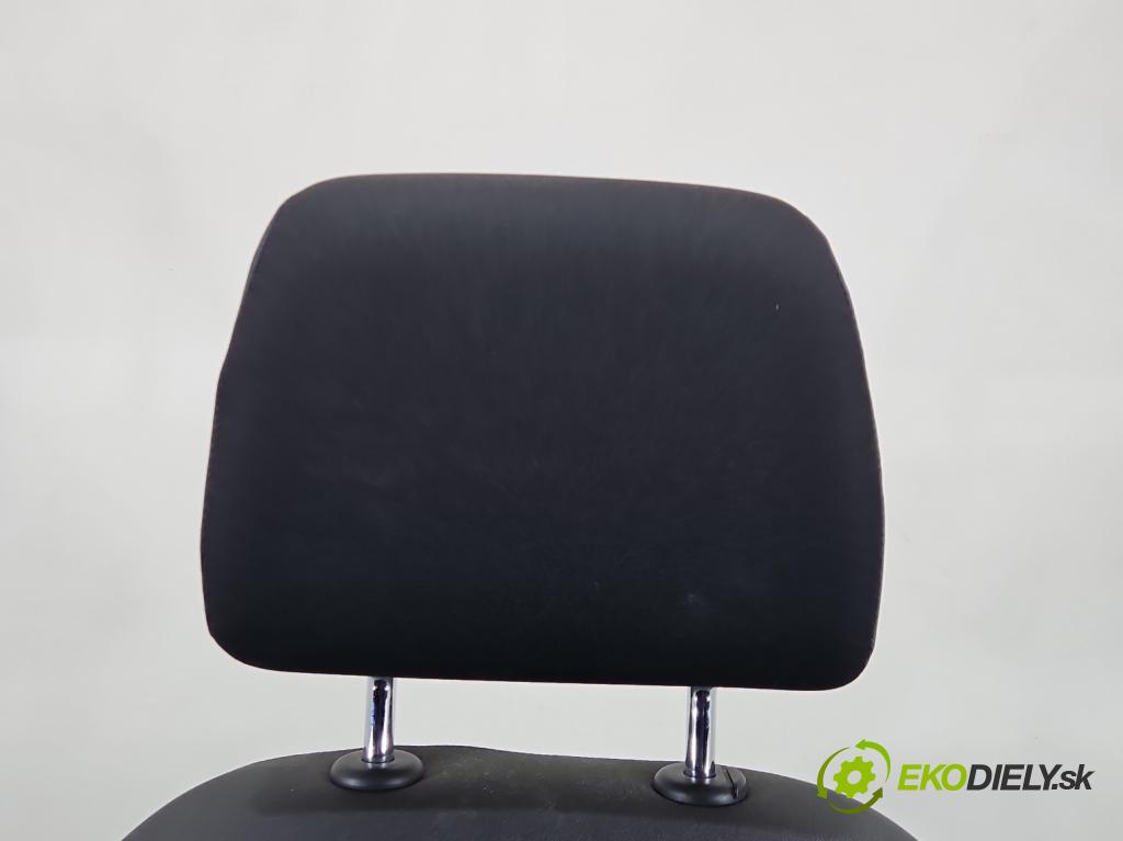 Skoda Fabia III 2014- 2021 1.4 tdi 105 HP manual 77 kW 1422 cm3 5- Sedačka ľavý  (Sedadlo)