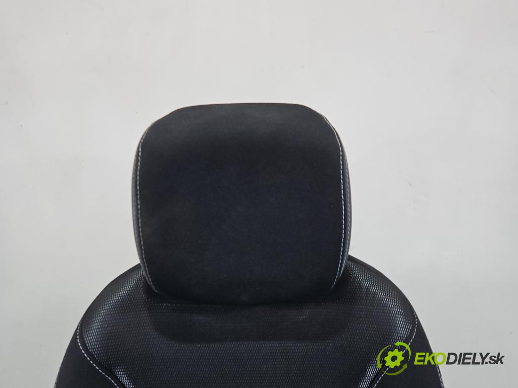 Renault Clio IV 2012-2020 0.9 Tce 90 HP manual 66 kW 898 cm3 5- Sedačka ľavý (Sedadlo)