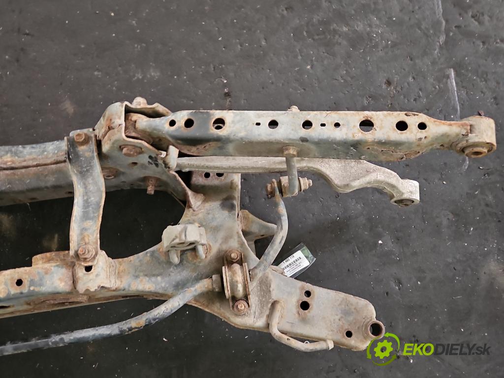 Renault Koleos I 2008-2016 2.0 dci 150 hp manual 110 kW 1995 cm3 5- zadní výztuha  (Zadní výztuha)