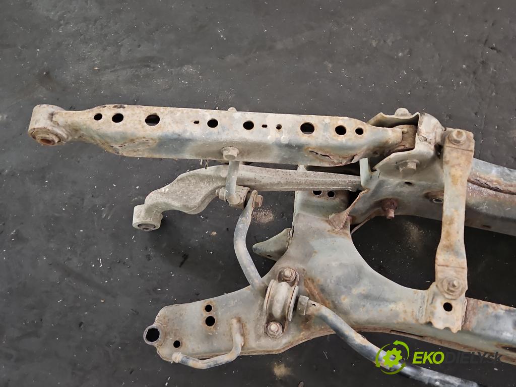 Renault Koleos I 2008-2016 2.0 dci 150 hp manual 110 kW 1995 cm3 5- zadní výztuha  (Zadní výztuha)