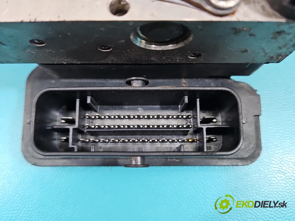 Skoda Fabia III 2014- 2021 1.4 tdi 105 HP manual 77 kW 1422 cm3 5- čerpadlo abs 6C0614517K (Pumpa ABS)