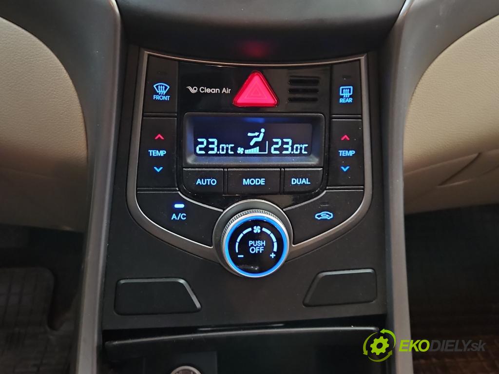 Hyundai Elantra V 2010-2016 1.6 GDI 132  HP manual 97 kW 1591 cm3 4- panel kúrenia 97250-3XFG0GU