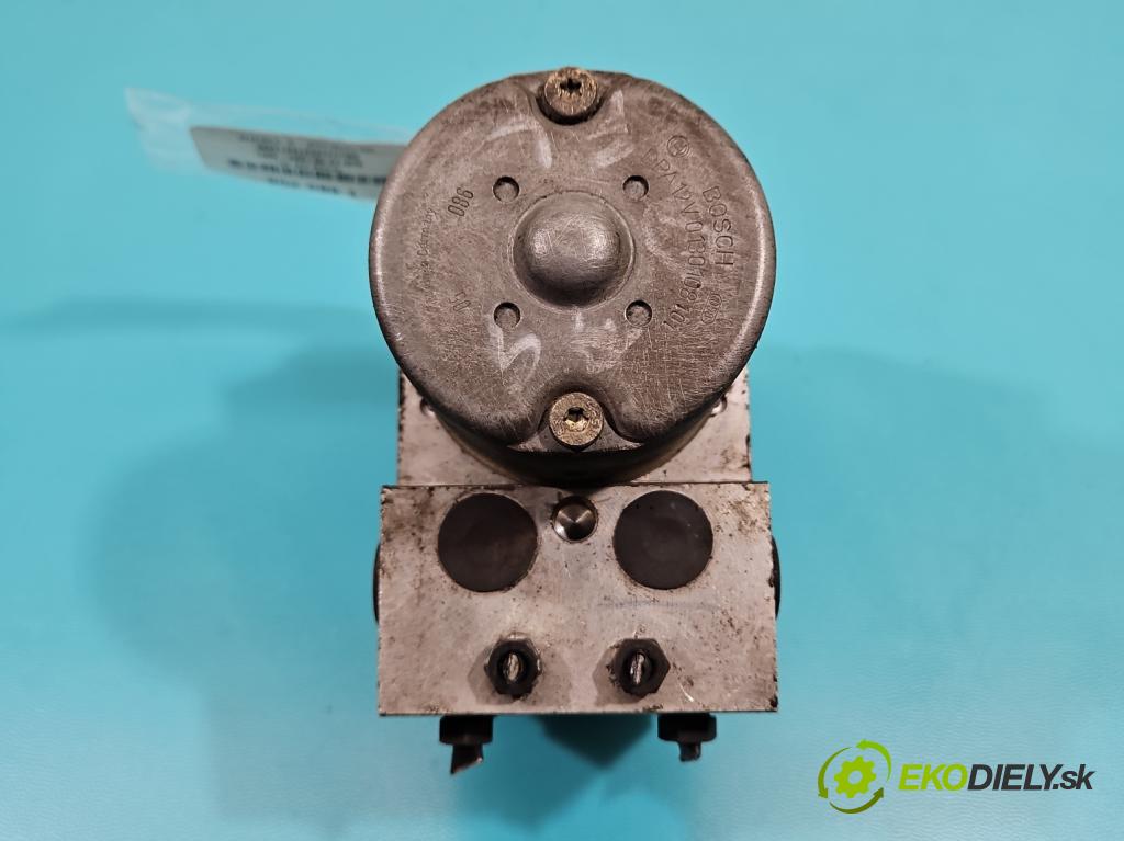 Audi A4 B5 1994-2001 2.5 tdi 150 HP manual 110 kW 2496 cm3 4- čerpadlo abs 0273004573 (Pumpa ABS)