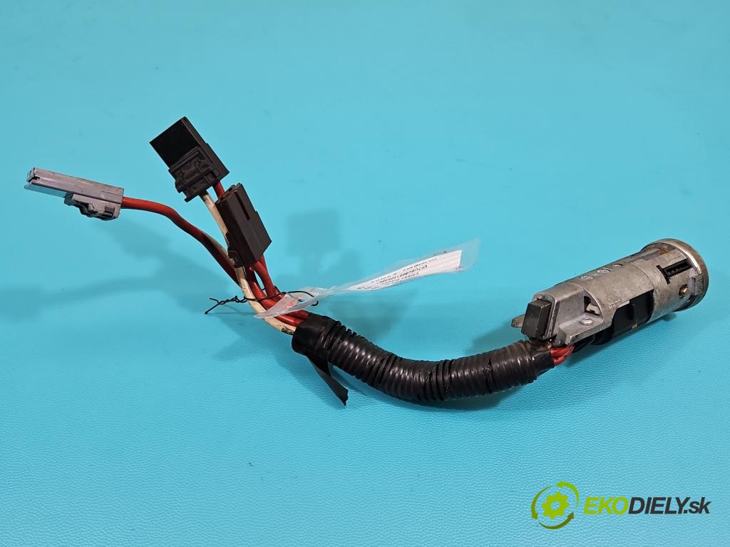 Citroen Evasion 2.0 8V 121KM manual 89 kW 1998 cm3 5- Spínačka  (Spínacia skrinka)