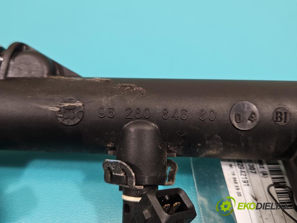 Peugeot 307 2.0 16V 136 HP manual 100 kW 1997 cm3 5- vstrek 01F003A (Vstrekovač paliva)