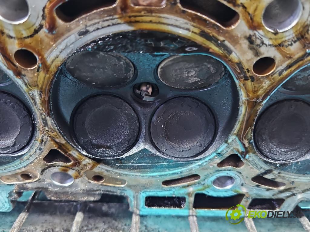 Peugeot 407 2.0 16V 140 hp manual 103 kW 1997 cm3 5- hlava motoru 9633680610