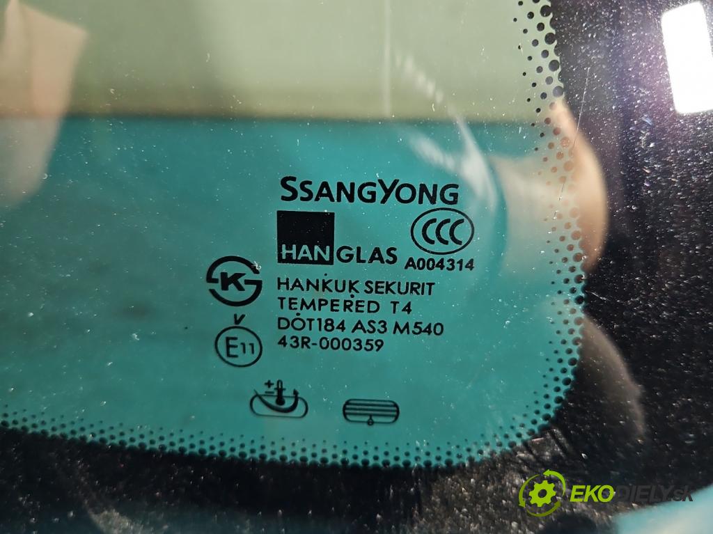 Ssangyong Rexton I 2001-2017 2.0 (671960) 155 HP automatic 114 kW 1998 cm3 5- sklo zadné ľavé