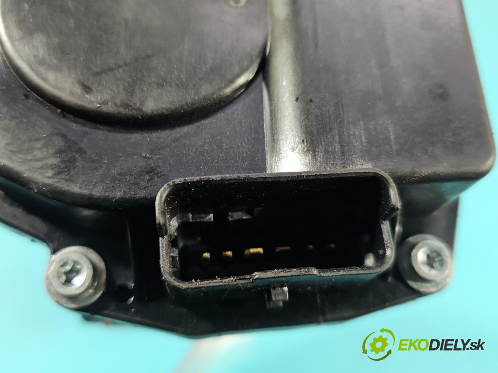 Peugeot 407 2.0 16V 140 HP manual 103 kW 1997 cm3 5- klapka  (Škrtiaca klapka)