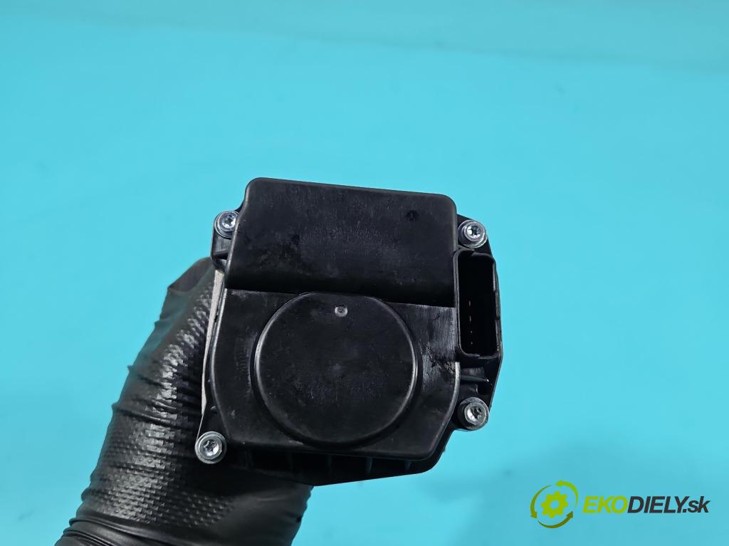 Peugeot 407 2.0 16V 140 HP manual 103 kW 1997 cm3 5- klapka  (Škrtiaca klapka)