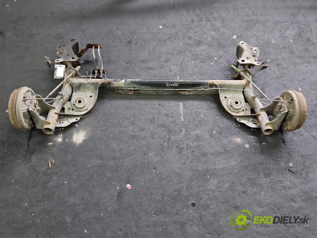 Renault Clio IV 2012-2020 0.9 Tce 90 hp manual 66 kW 898 cm3 5- zadní výztuha  (Zadní výztuha)