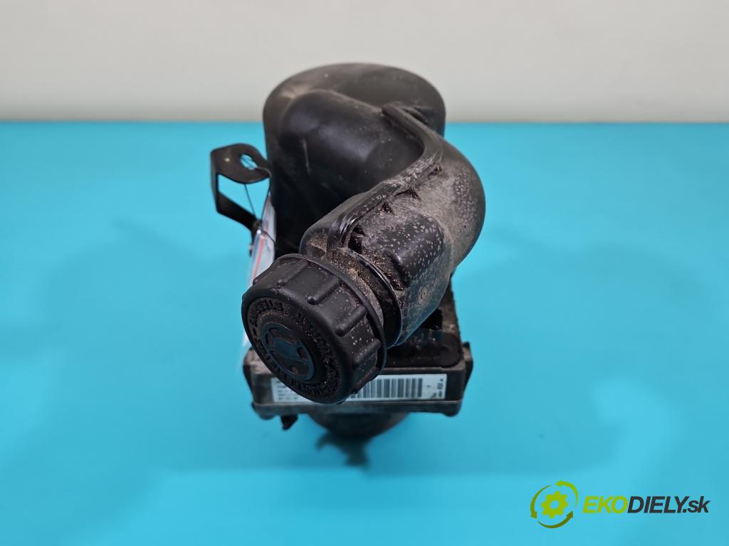 Peugeot 508 I 2010-2018 2.0 hdi 150 HP manual 110 kW 1997 cm3 4- čerpadlo posilovač A5102692E (Servočerpadlo)