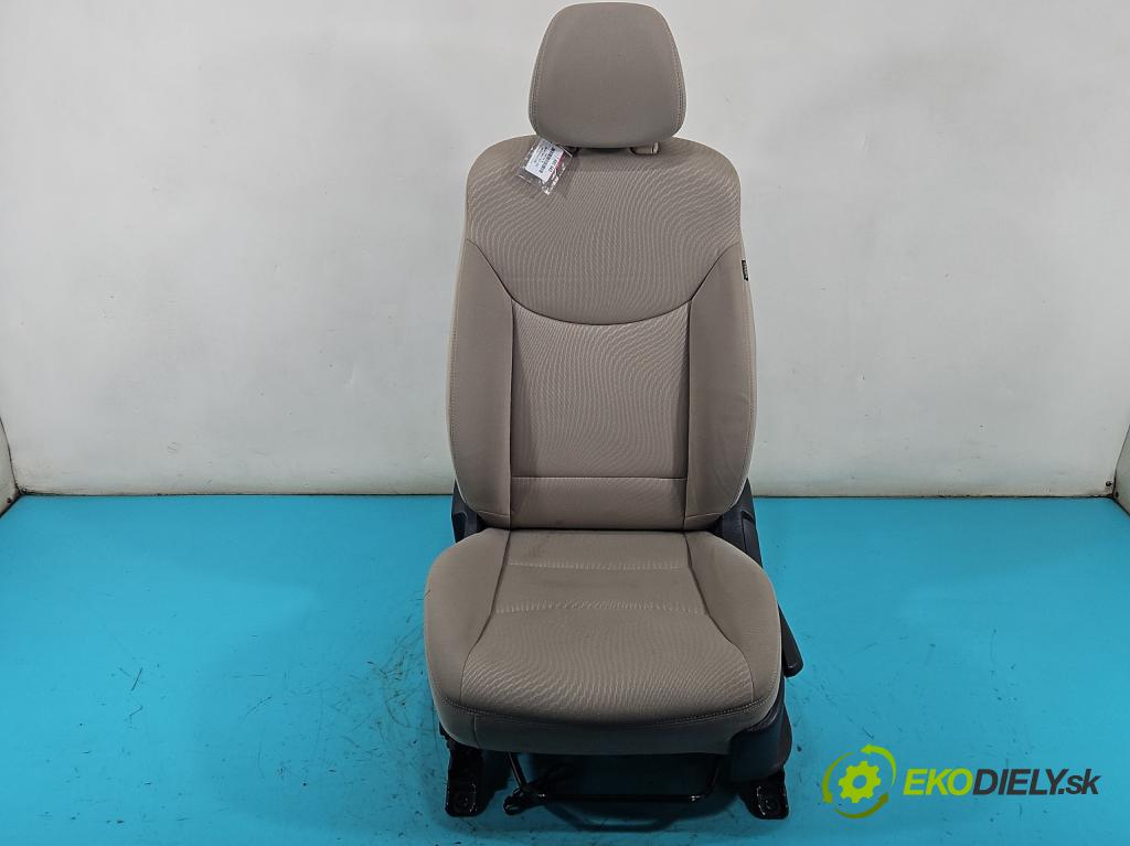 Hyundai Elantra V 2010-2016 1.6 GDI 132  HP manual 97 kW 1591 cm3 4- Sedačka ľavý  (Sedadlo)