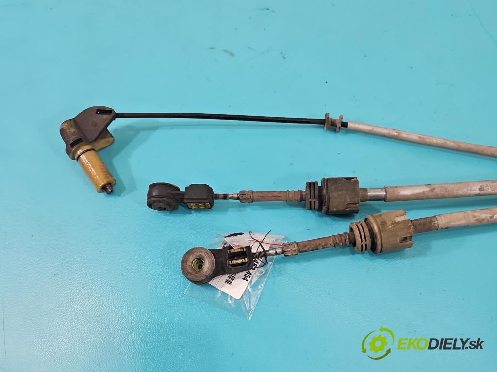 Peugeot 508 I 2010-2018 2.0 hdi 150 HP manual 110 kW 1997 cm3 4- Páka: Změny: stupeň,rýchlosť 9614412E (Rýchlostná páka (kulisa))