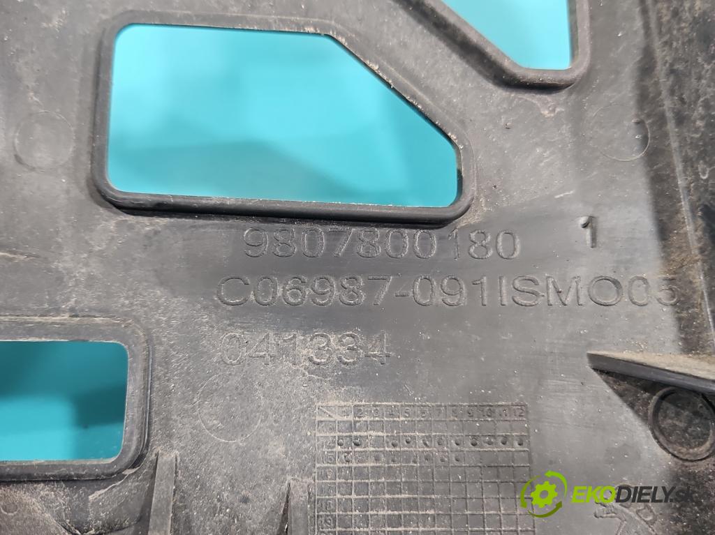 Peugeot 508 I 2010-2018 2.0 hdi 150 hp manual 110 kW 1997 cm3 4- Boty: nárazníku zadní pravý 9807800480