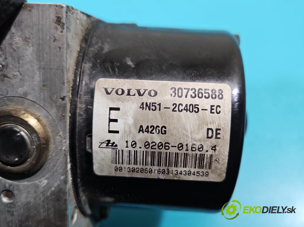Volvo V50 2.4 140 HP automatic 103 kW 2435 cm3 5- čerpadlo abs 30736588 (Pumpa ABS)