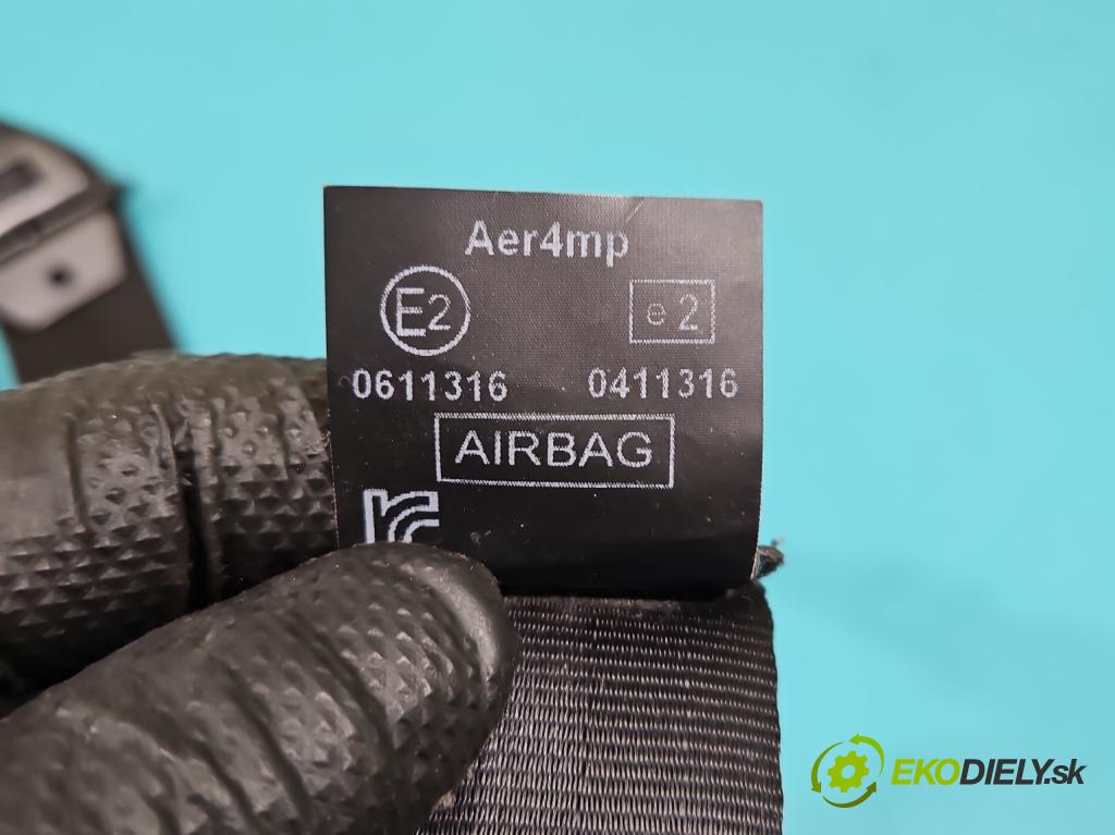 Renault Clio IV 2012-2020 0.9 Tce 90 HP manual 66 kW 898 cm3 5- pas bezpečnosť: predné pravý