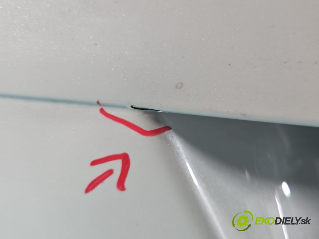 Vw Golf VII 2012-2020 1.4 TSI 150 hp automatic 110 kW 1395 cm3 5- zadní kufrové dveře  (Zadní kapota (kufr))